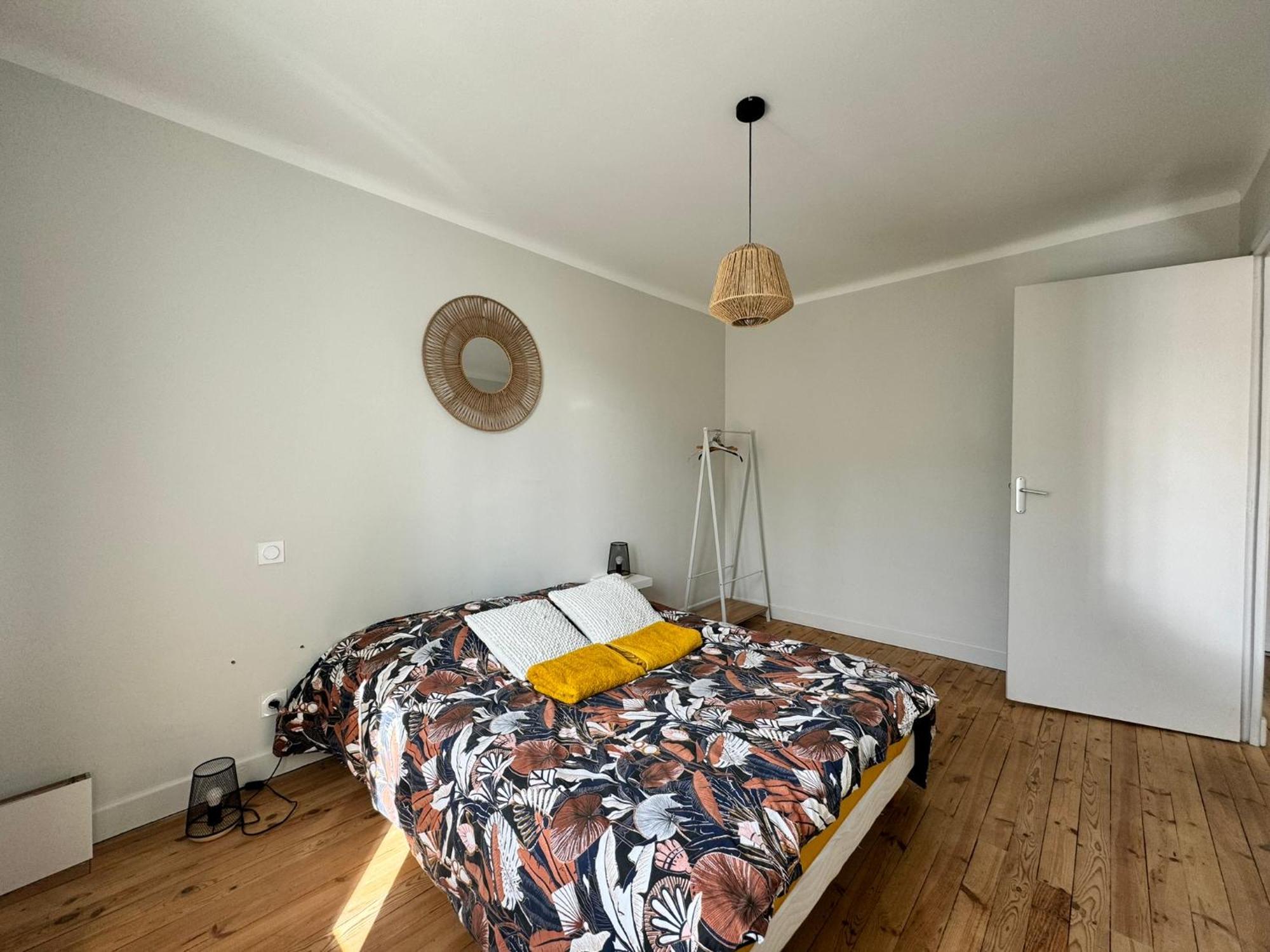 Le 122 - Parking Apartment Rodez Ngoại thất bức ảnh